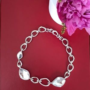 Swarovski crystal necklace new with pouch